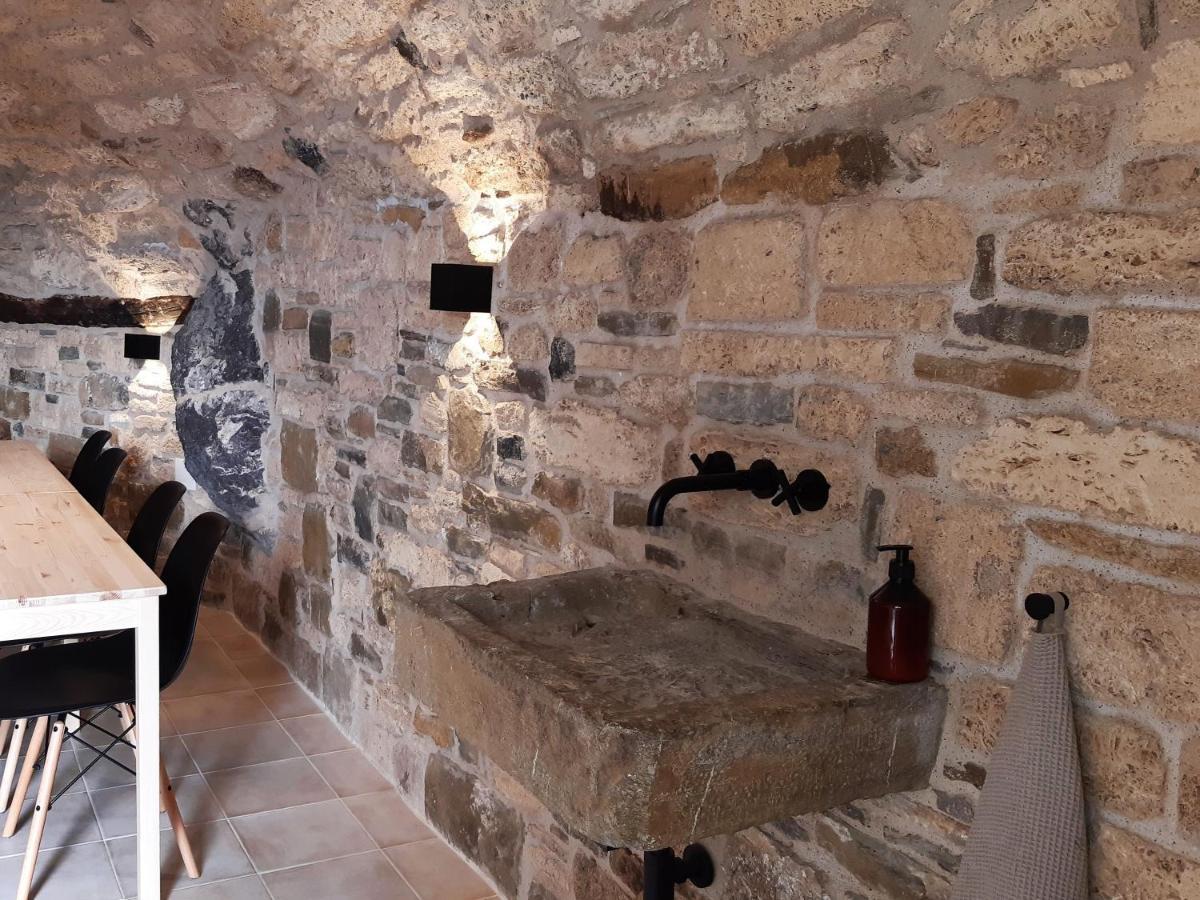 Corral De L'Esquirol Villa Basturs Dış mekan fotoğraf